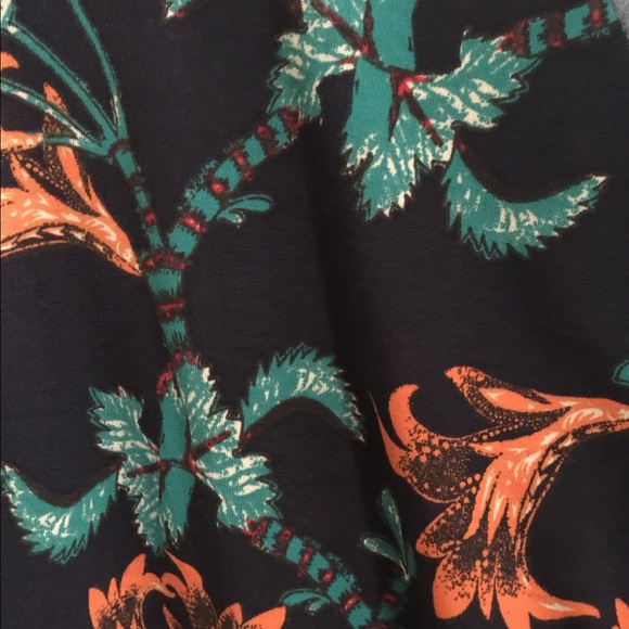 S LulaRoe Randy - Picture 2 of 2
